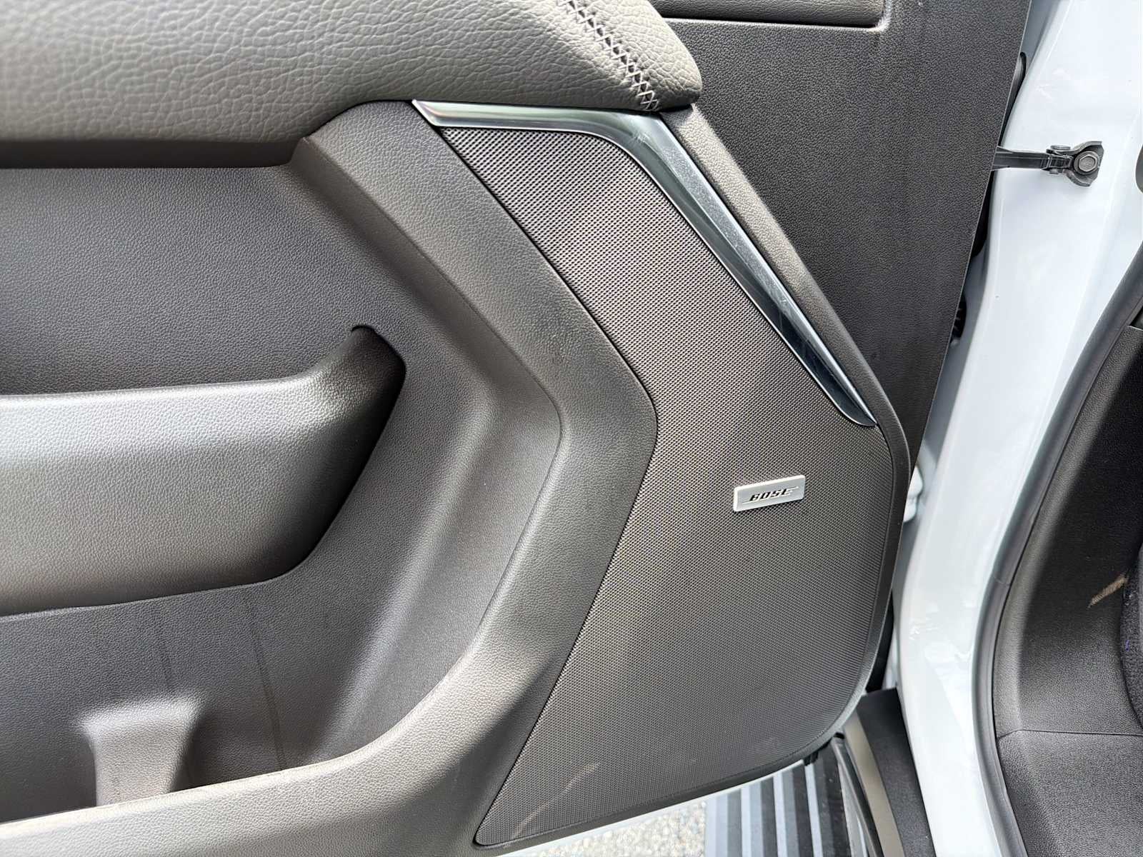 2026 GMC Yukon Denali - Photo 25