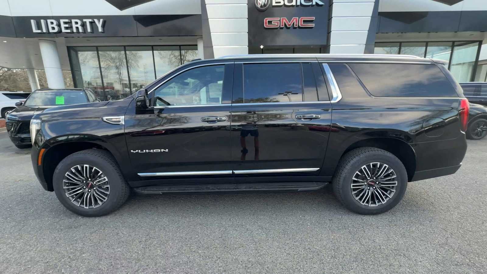2026 GMC Yukon XL Elevation