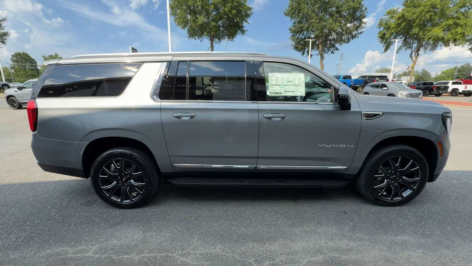 2026 GMC Yukon XL Elevation