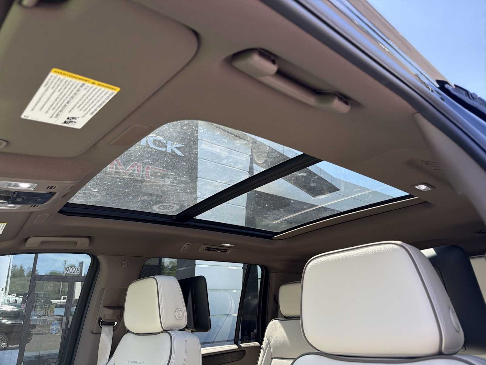 2026 GMC Yukon XL Denali - Photo 19