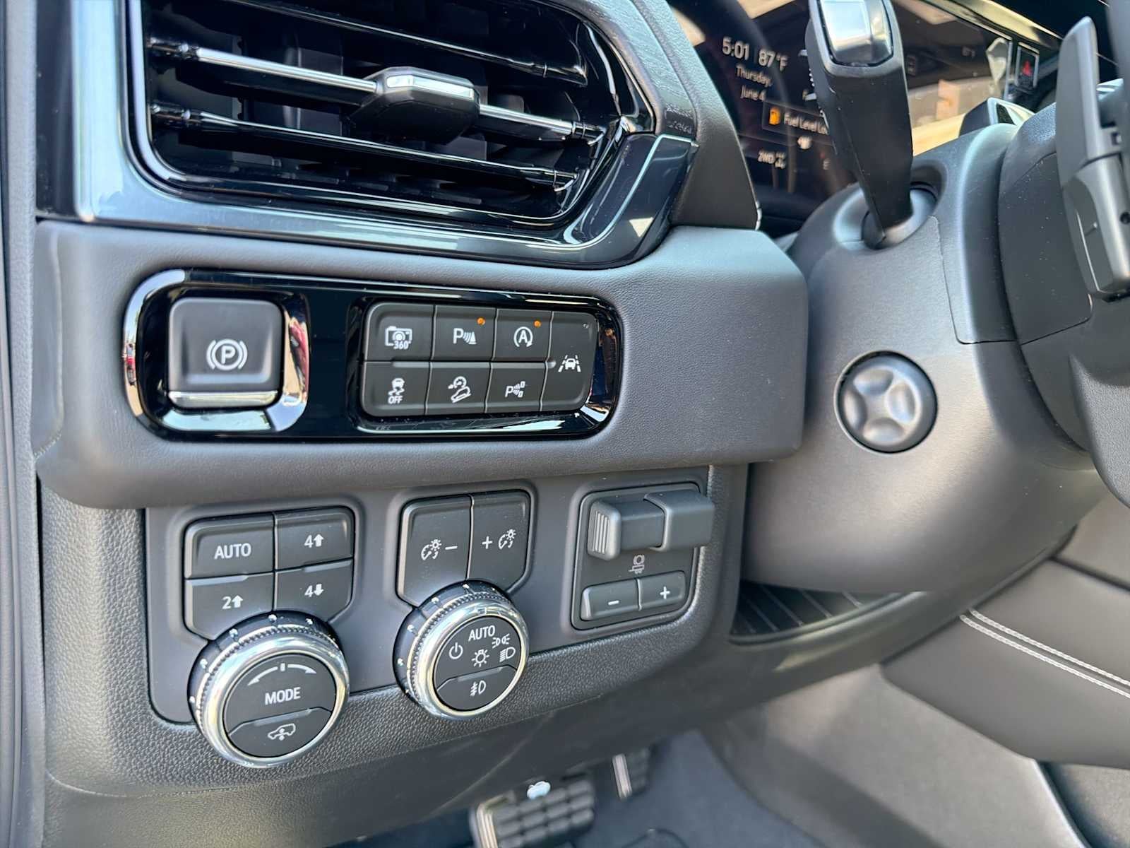 2026 GMC Yukon XL AT4 Ultimate
