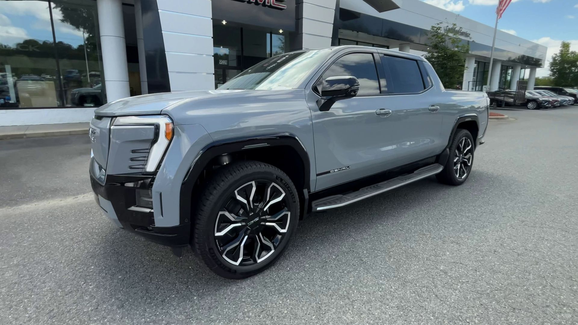 2025 GMC Sierra EV Extended Range Denali