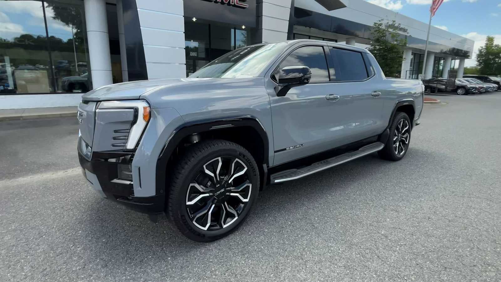 2025 GMC Sierra EV Extended Range Denali
