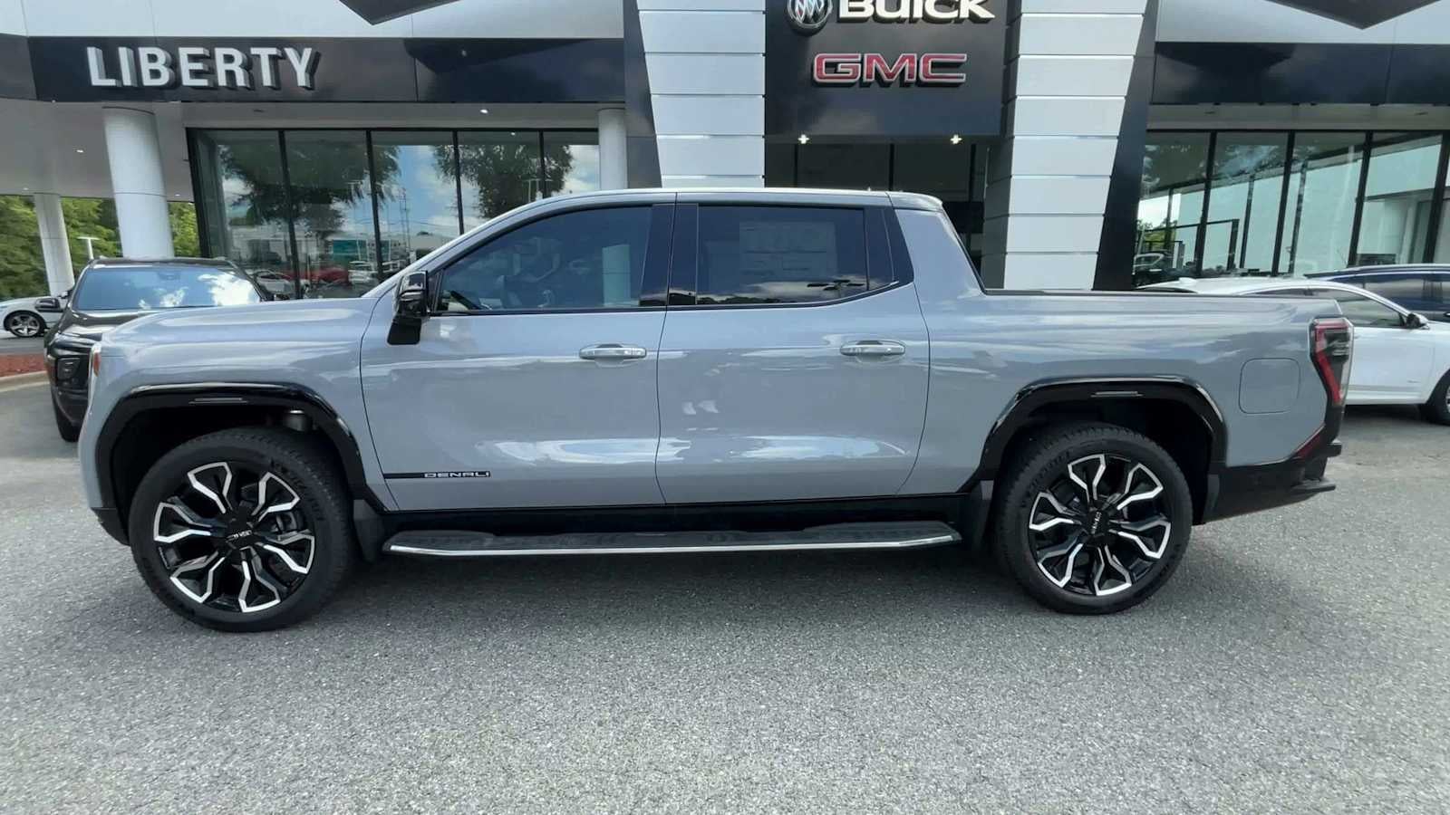 2025 GMC Sierra EV Extended Range Denali