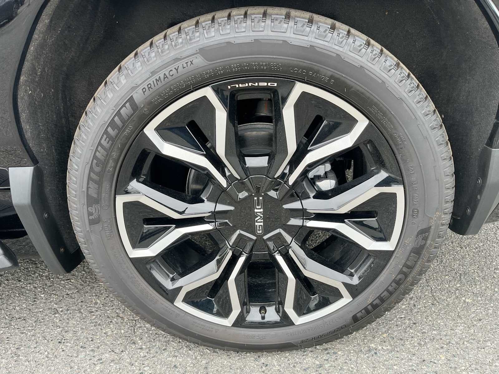 2025 GMC Sierra EV Max Range Denali