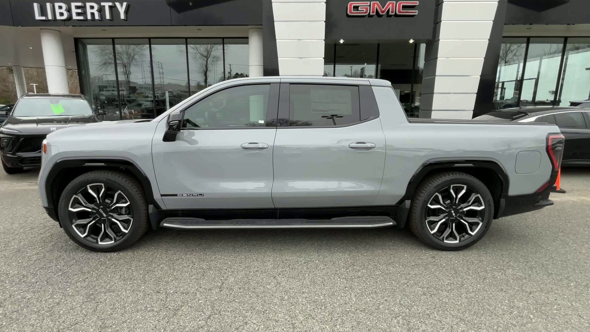 2025 GMC Sierra EV Max Range Denali