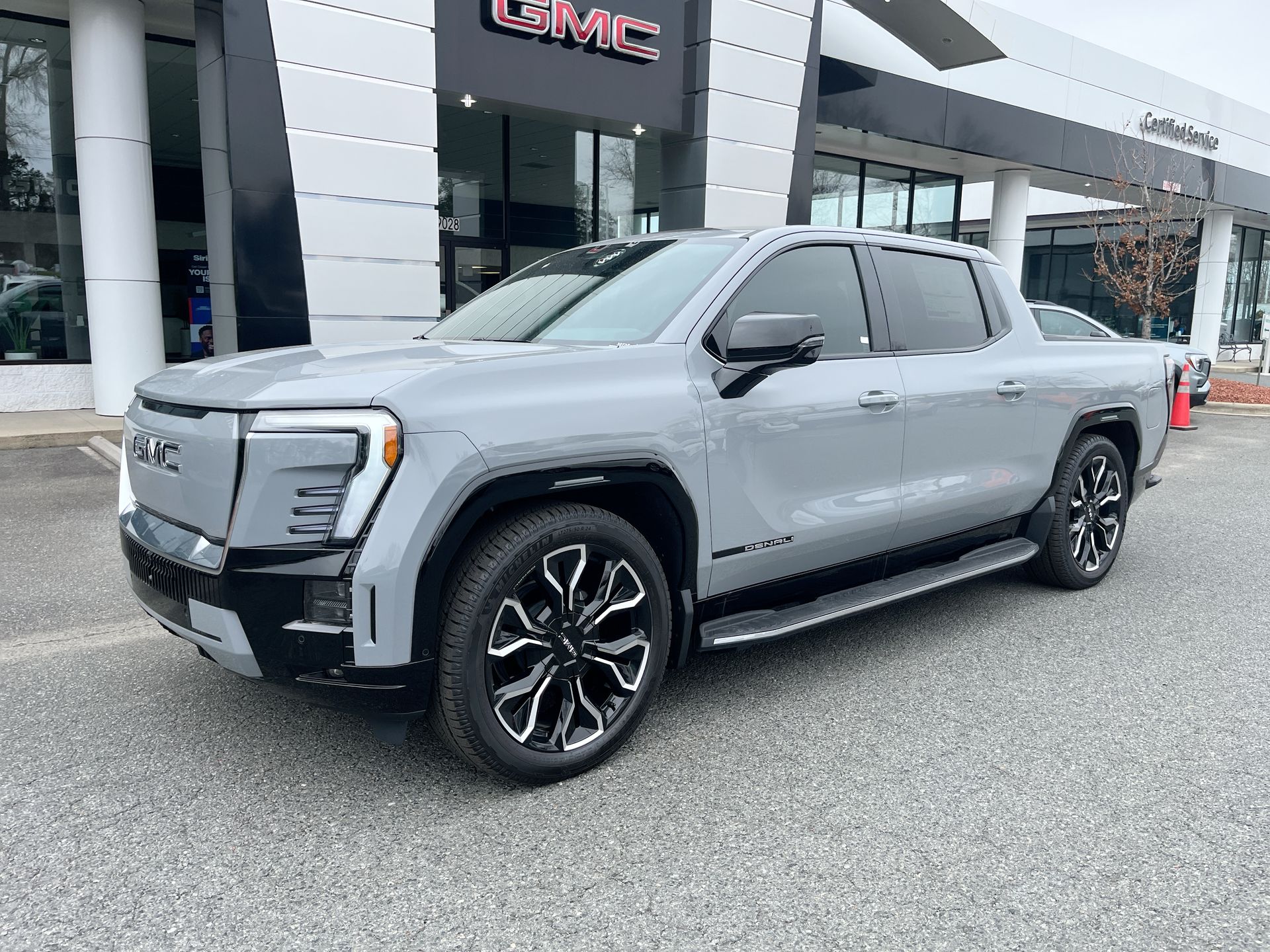 2025 GMC Sierra EV Max Range Denali