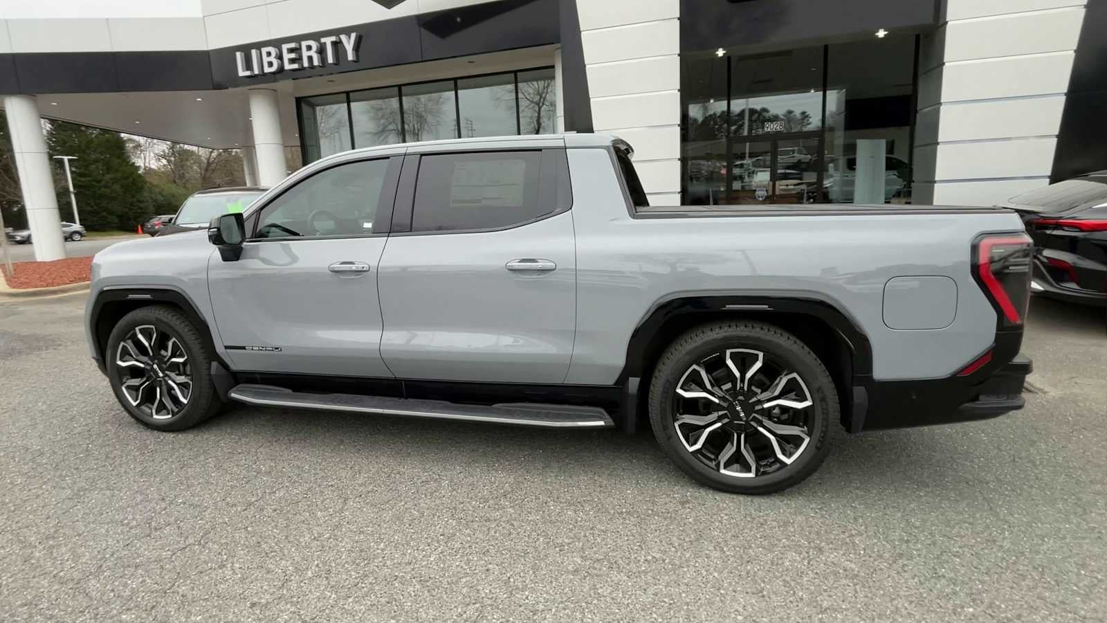 2025 GMC Sierra EV Max Range Denali