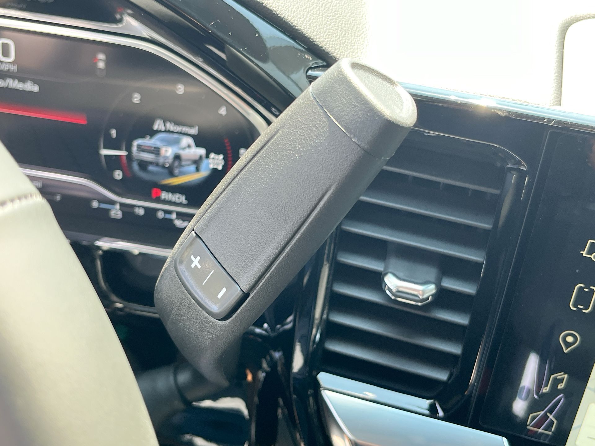 2024 GMC Sierra 2500 HD SLT