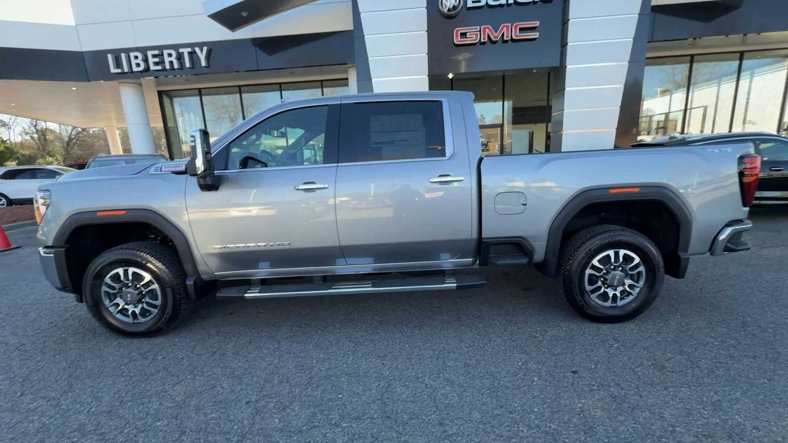 2026 GMC Sierra 2500 HD SLT