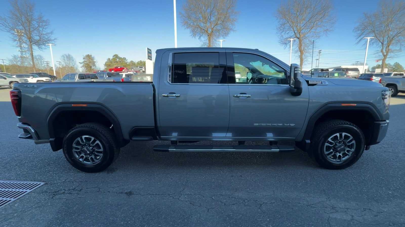 2026 GMC Sierra 2500 HD SLT