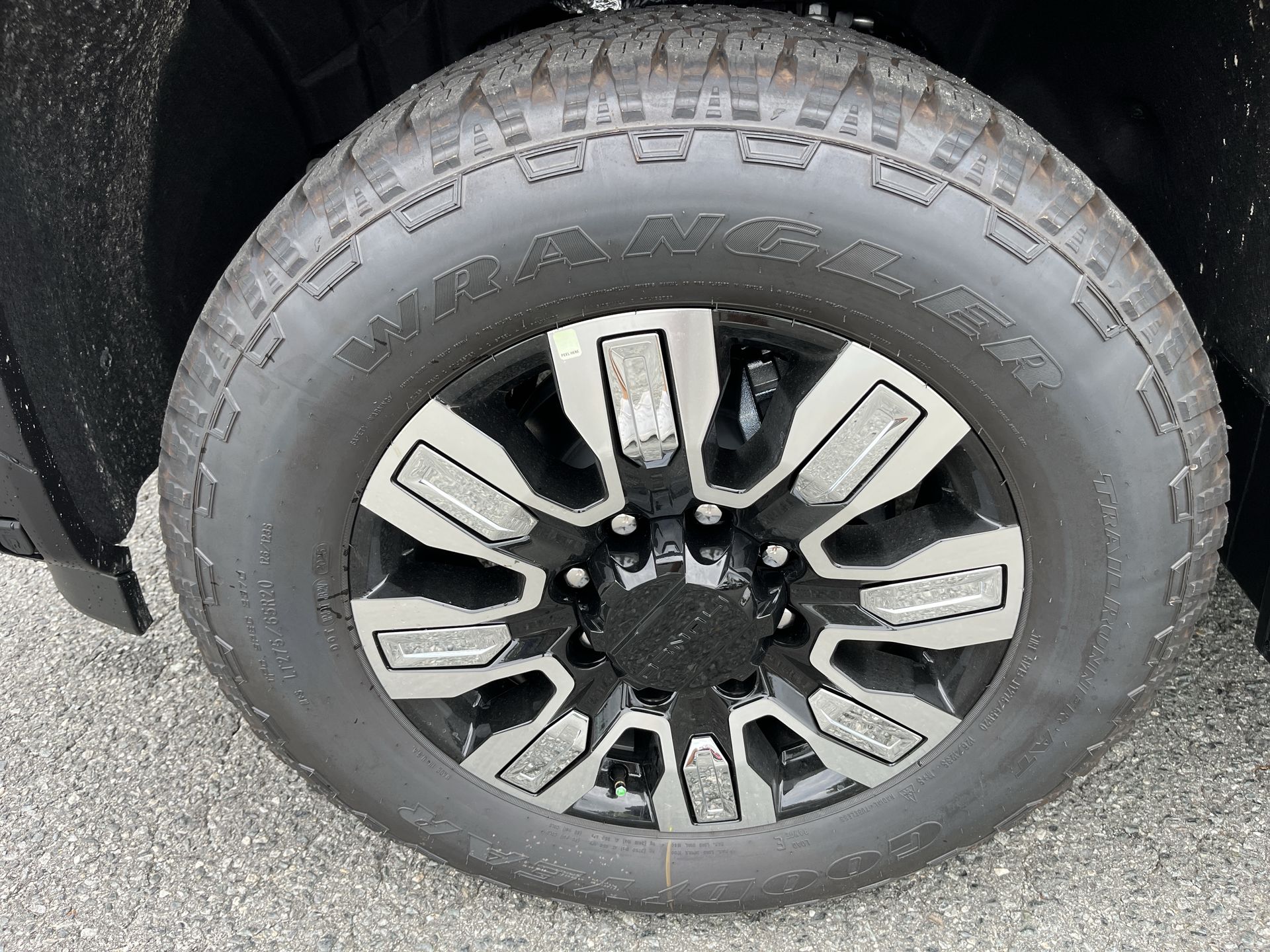 2025 GMC Sierra 2500 HD Denali