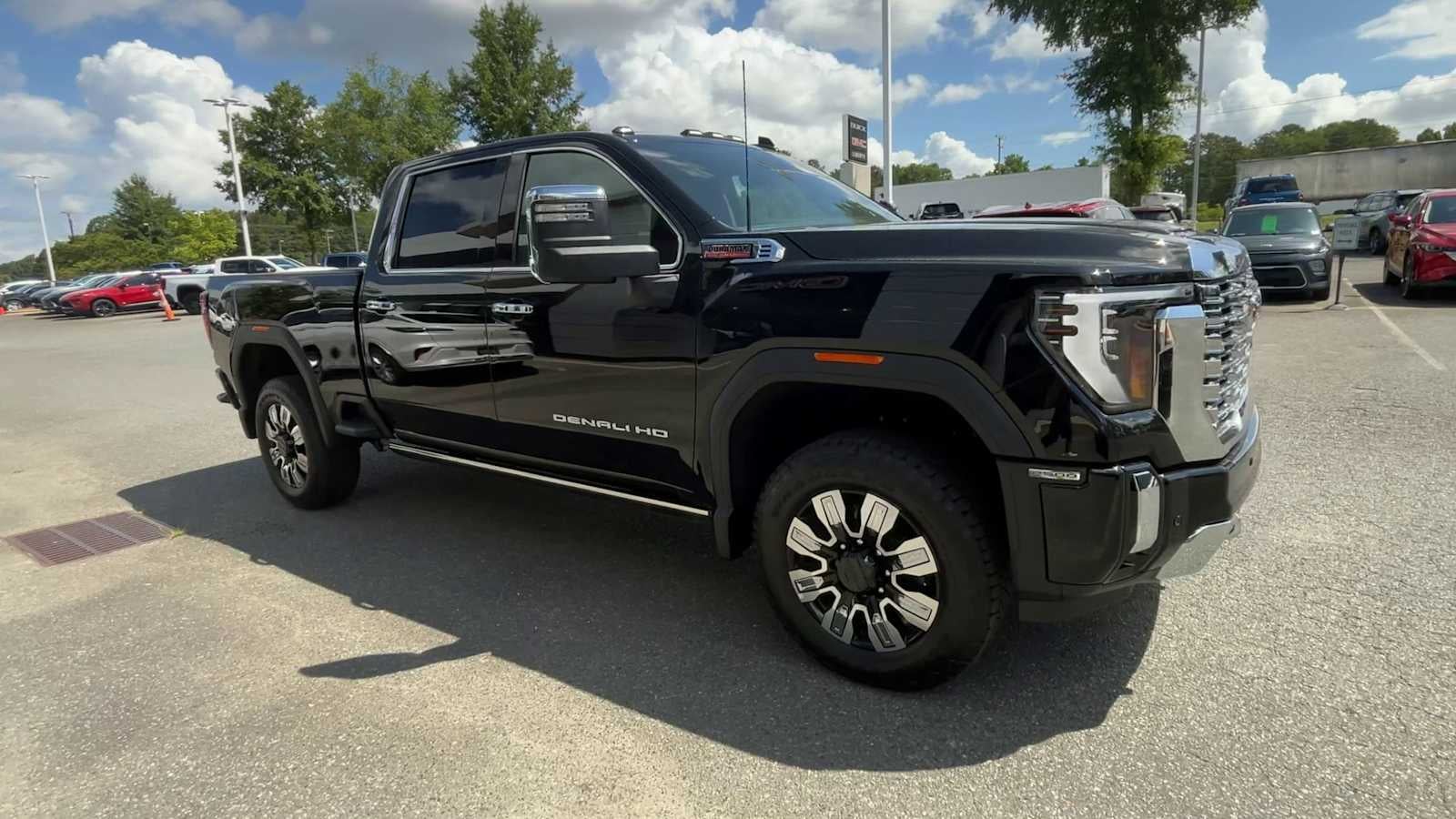 2025 GMC Sierra 2500 HD Denali