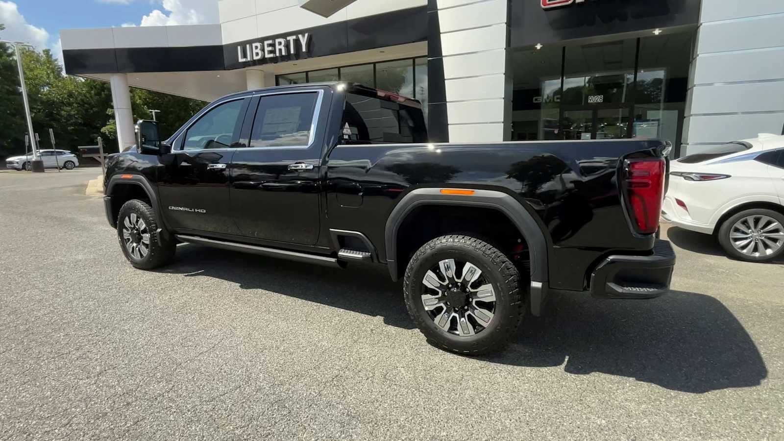 2025 GMC Sierra 2500 HD Denali