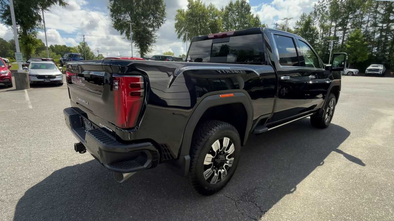 2025 GMC Sierra 2500 HD Denali