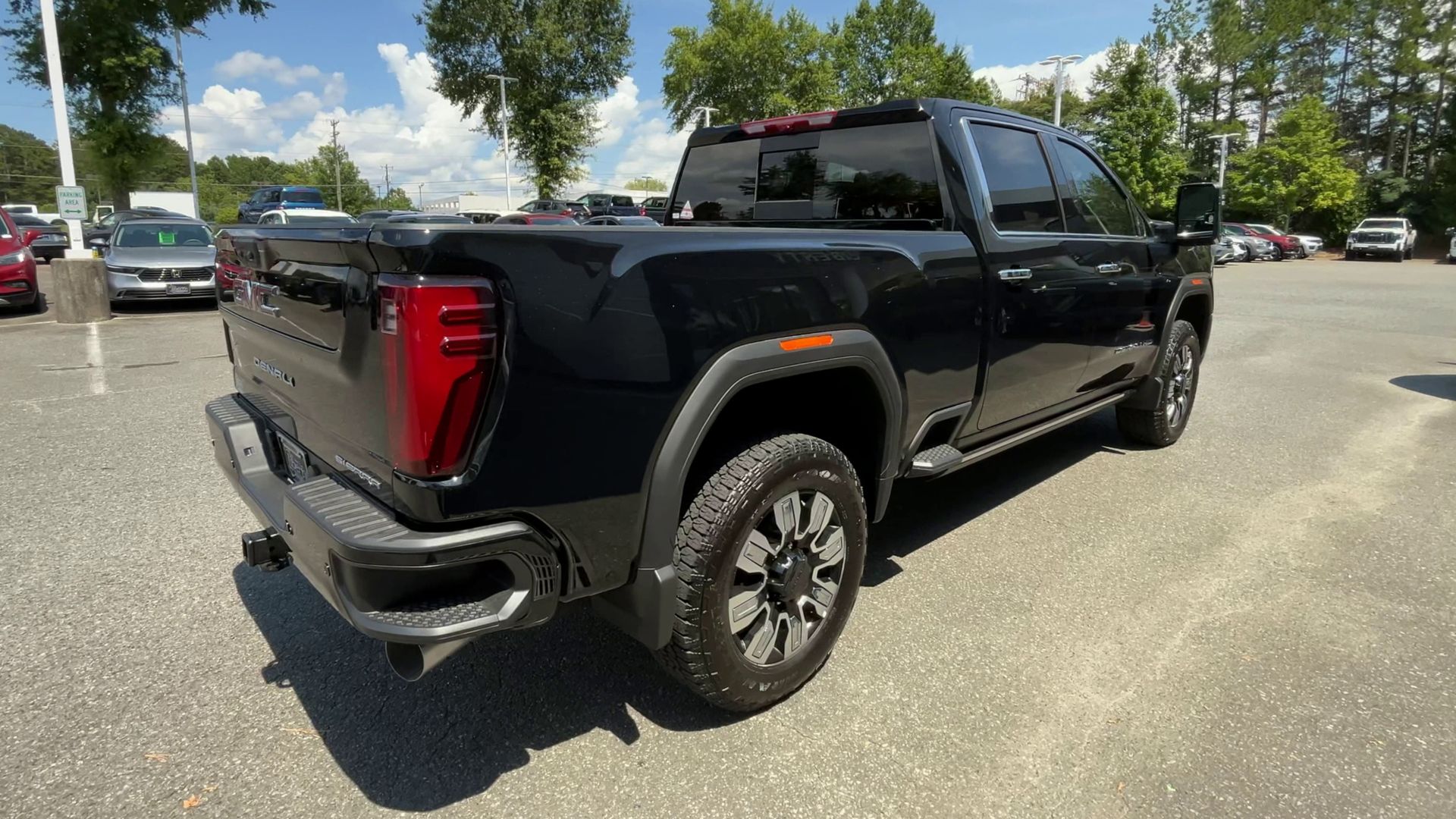 2025 GMC Sierra 2500 HD Denali