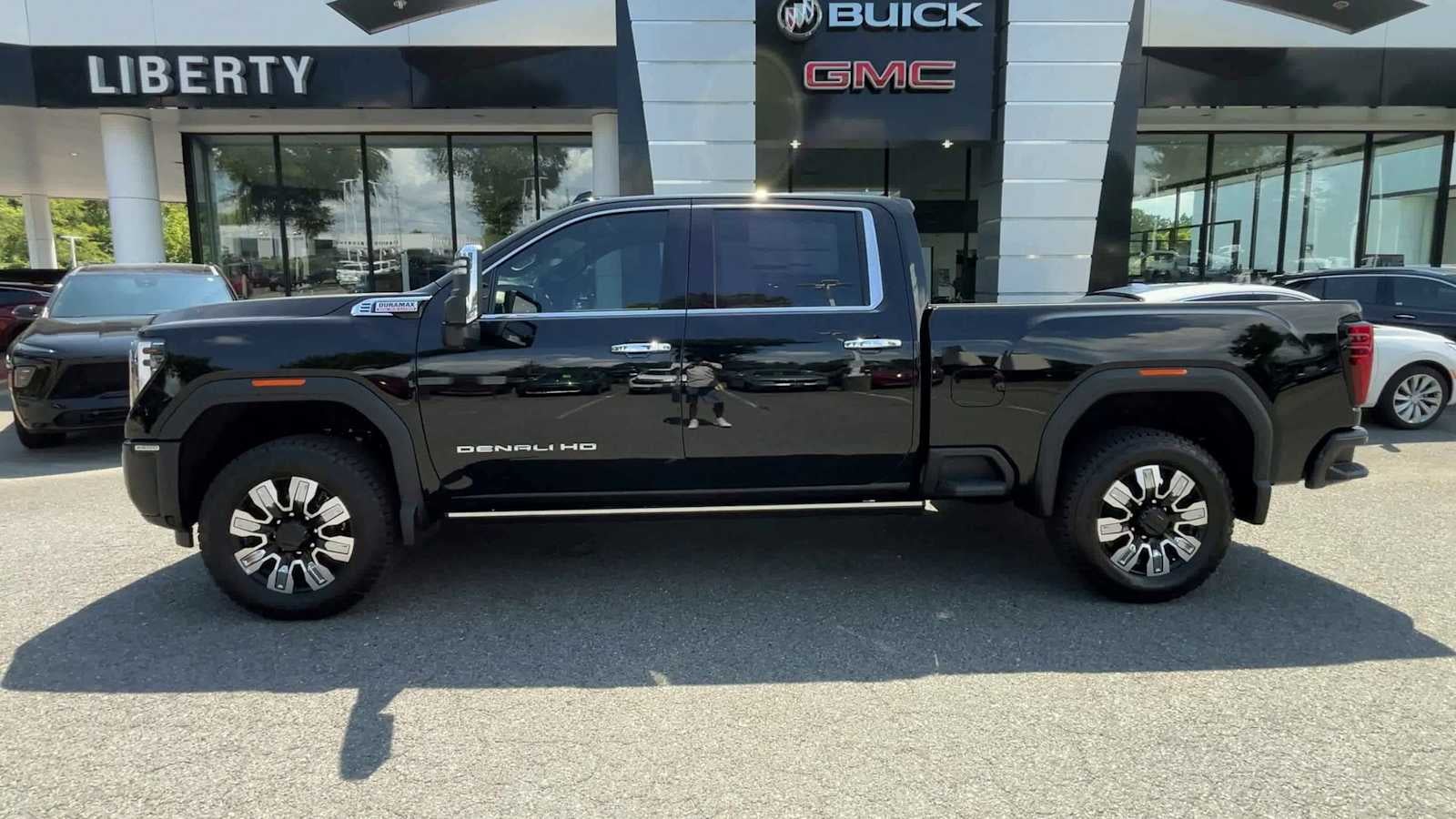 2025 GMC Sierra 2500 HD Denali