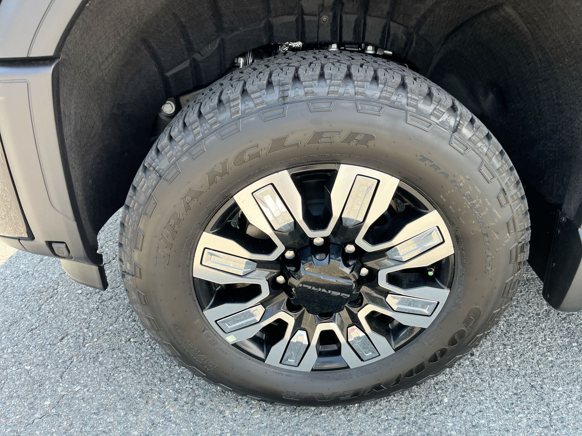 2025 GMC Sierra 2500 HD Denali