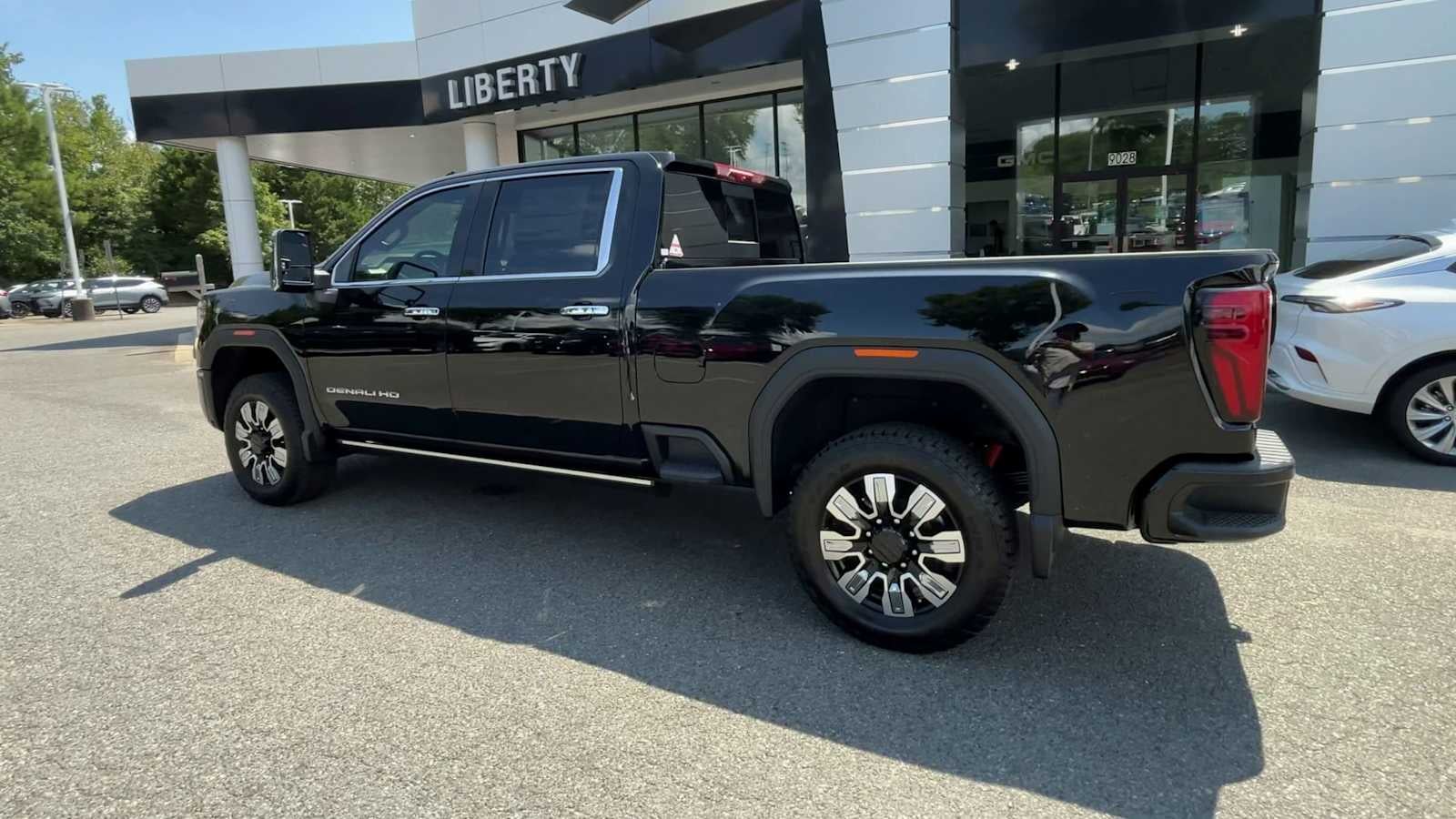 2025 GMC Sierra 2500 HD Denali