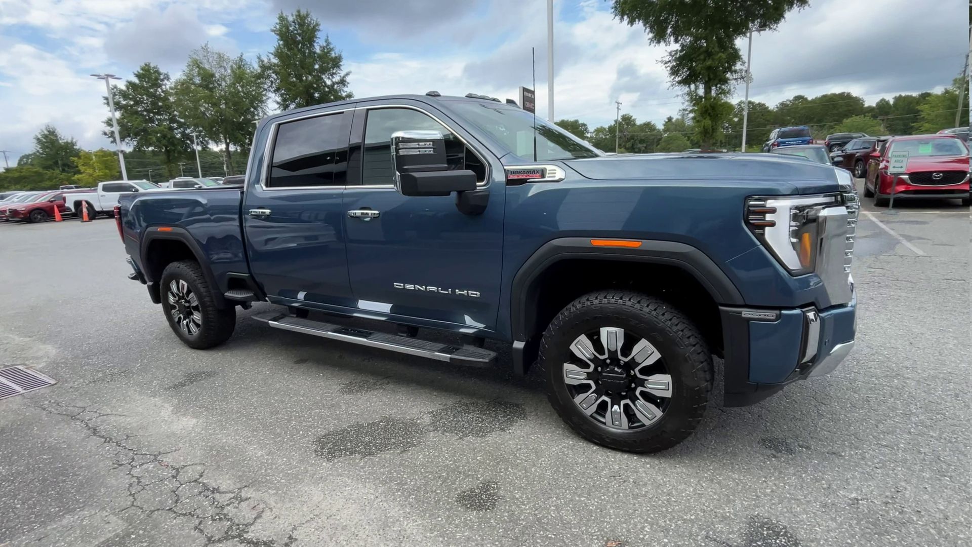 2025 GMC Sierra 2500 HD Denali