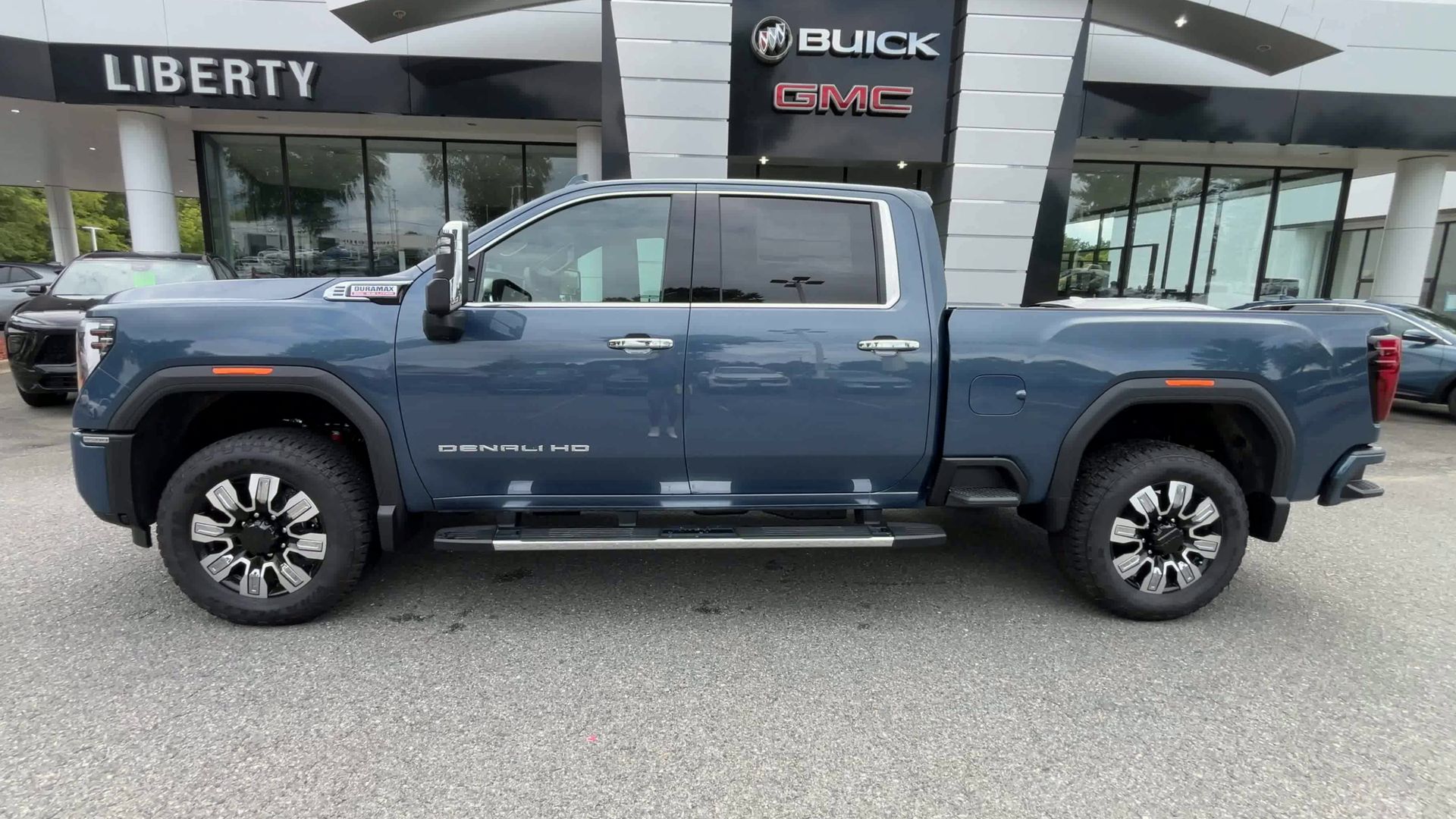 2025 GMC Sierra 2500 HD Denali