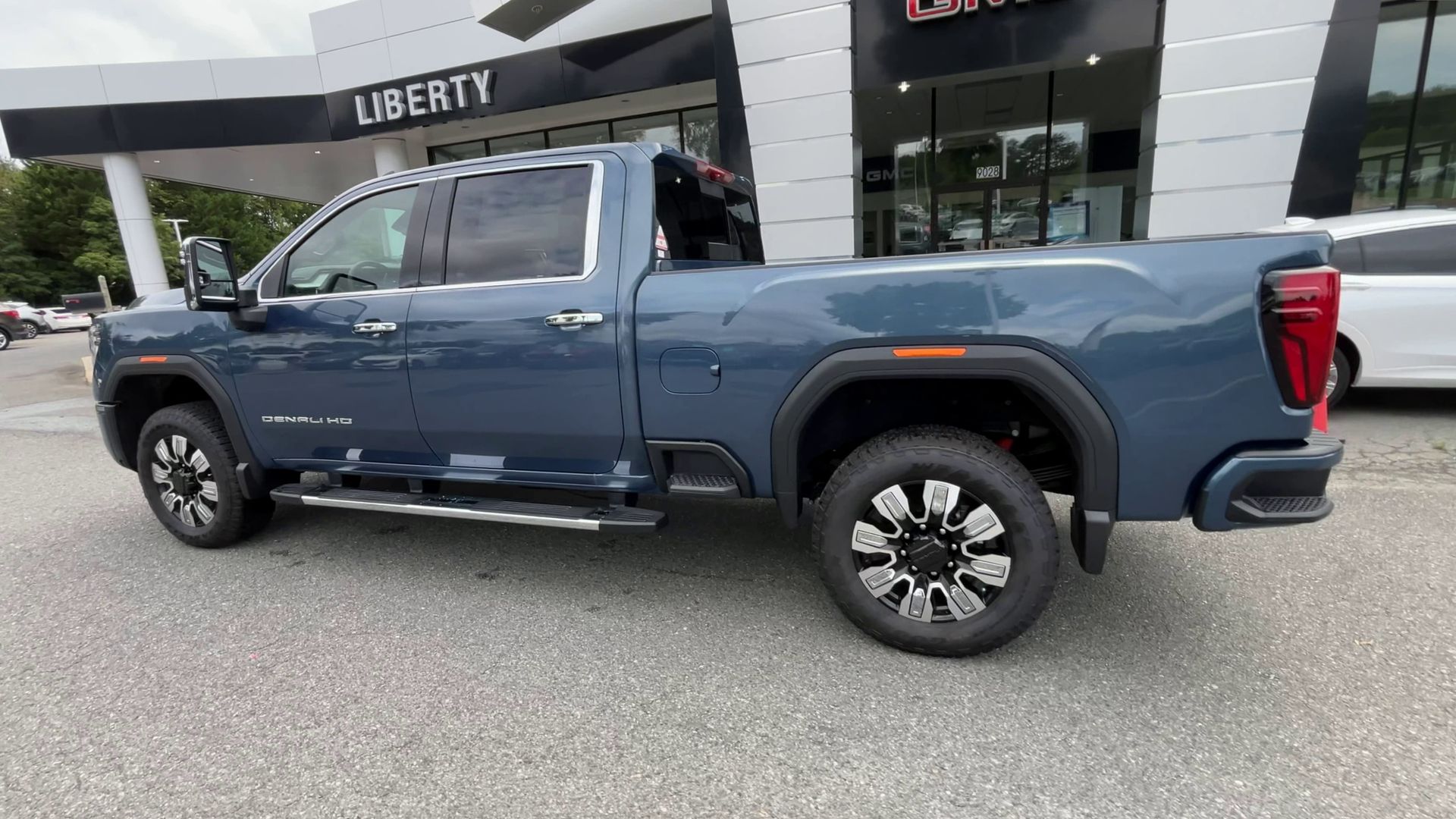 2025 GMC Sierra 2500 HD Denali