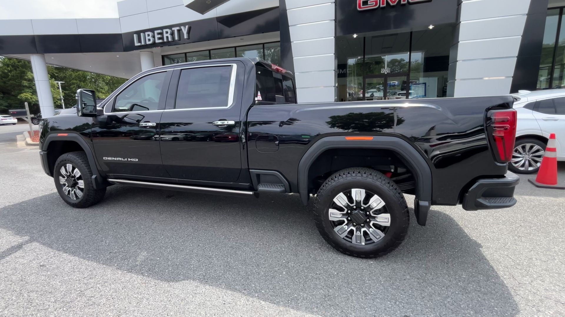 2025 GMC Sierra 2500 HD Denali