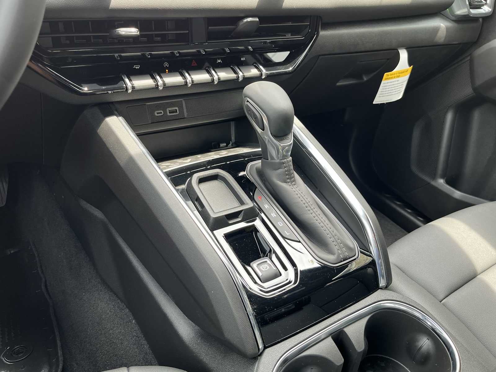 2025 GMC Canyon Elevation