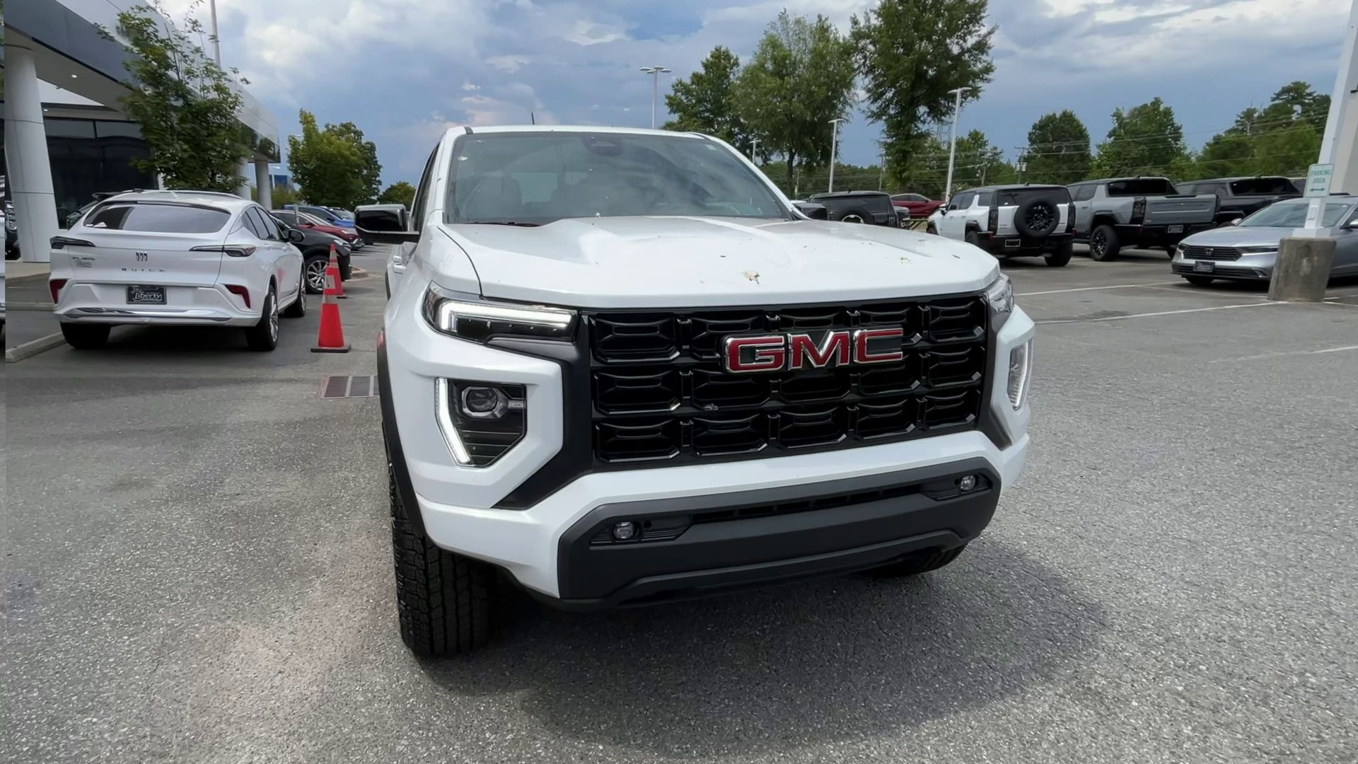 2025 GMC Canyon Elevation