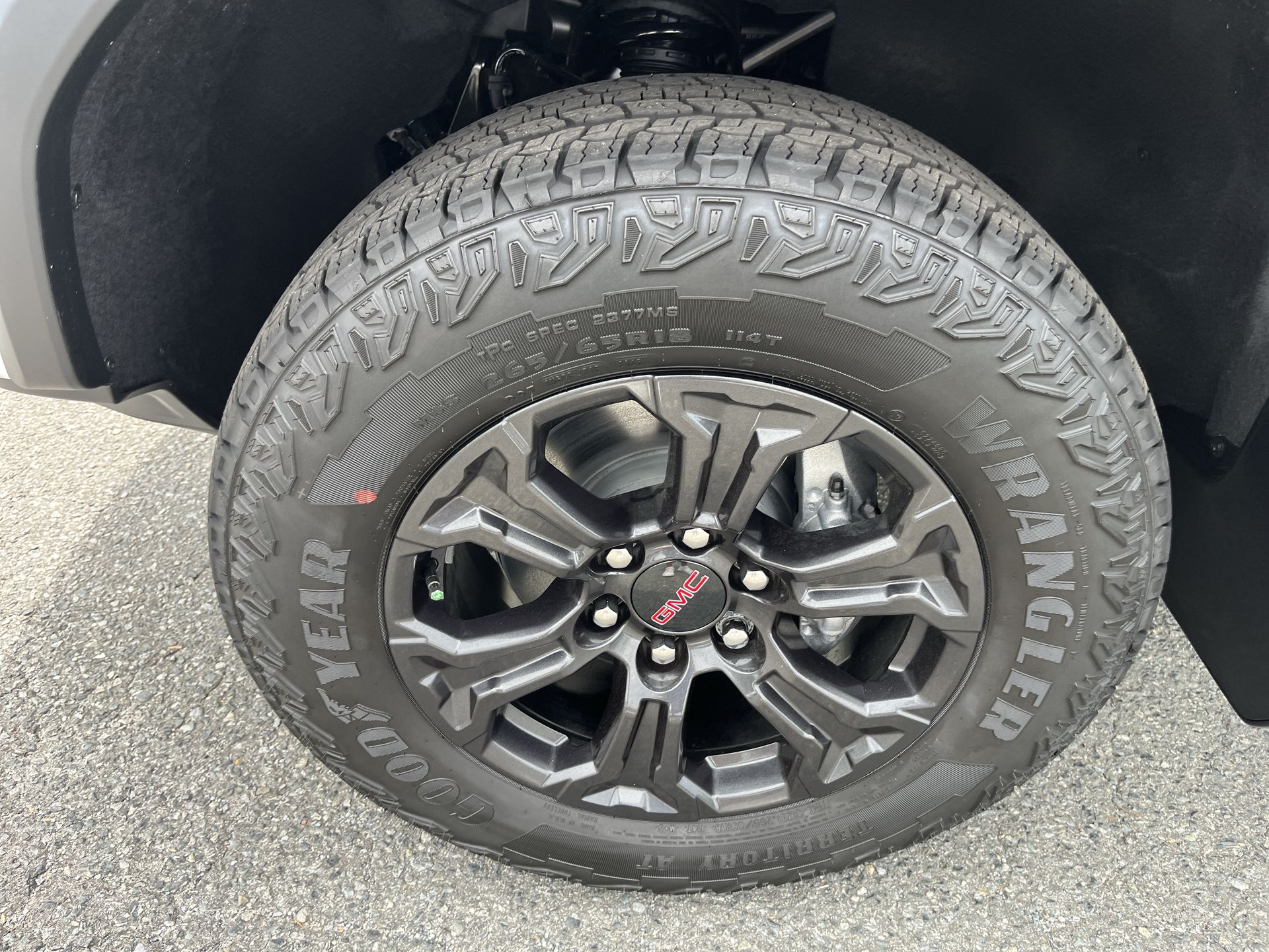 2025 GMC Canyon Elevation