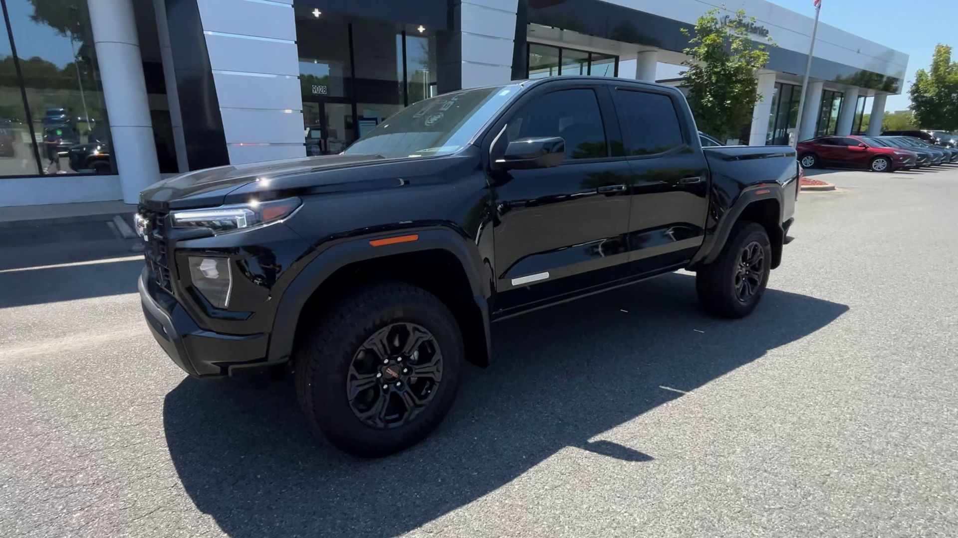 2025 GMC Canyon Elevation