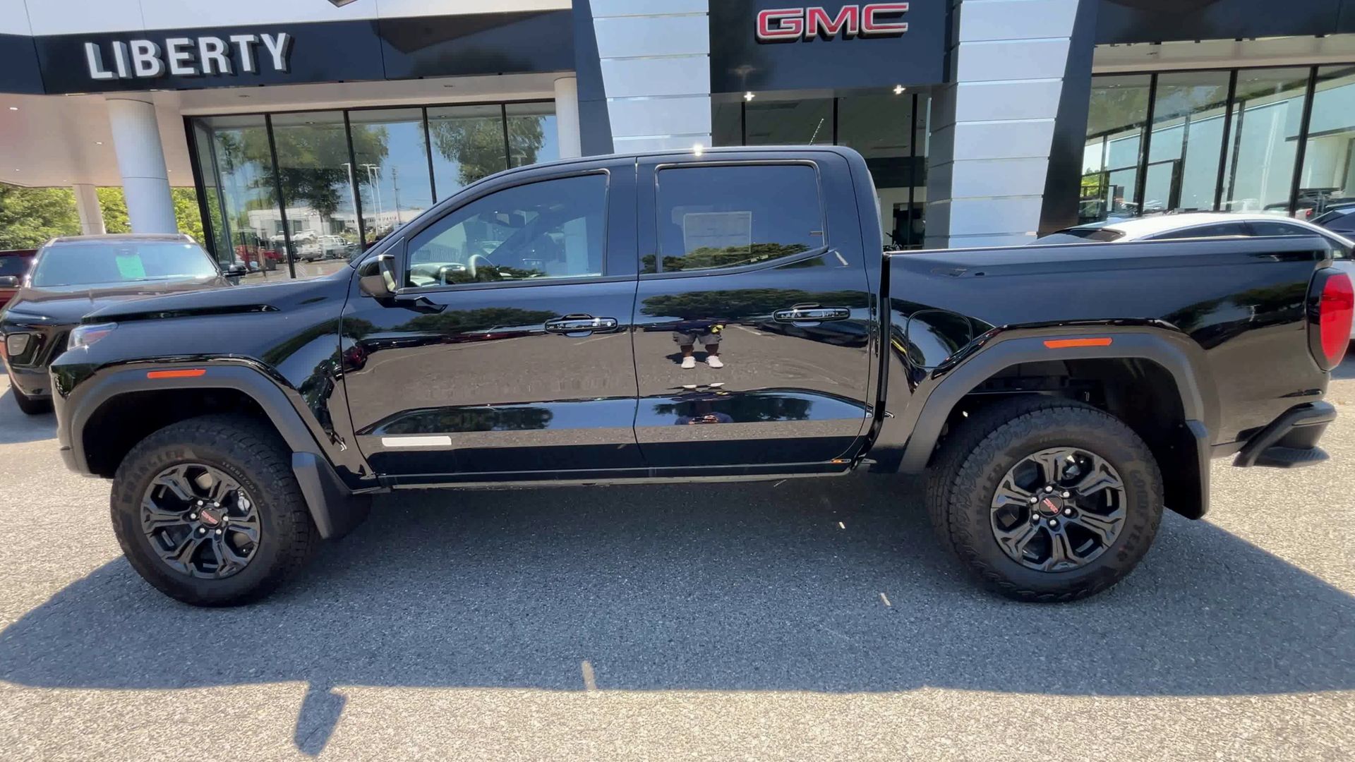 2025 GMC Canyon Elevation