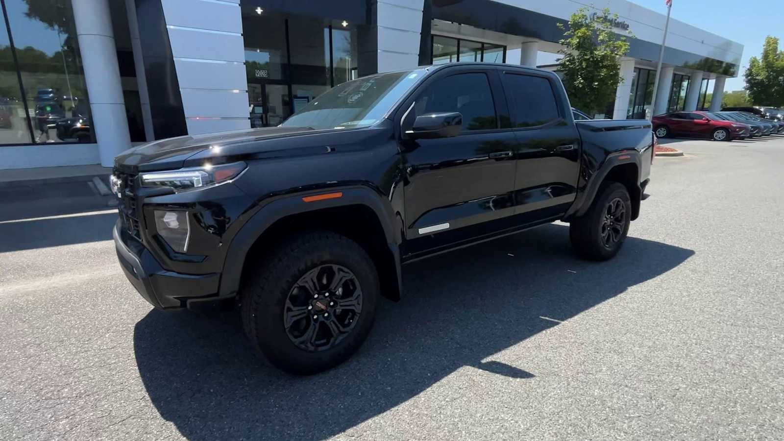 2025 GMC Canyon Elevation