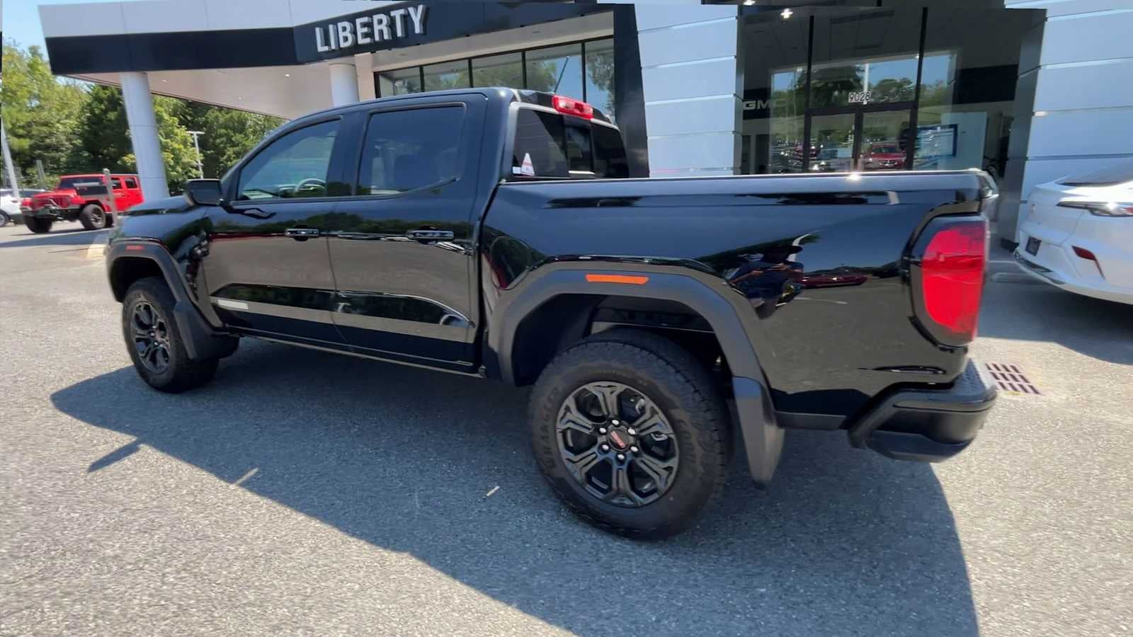 2025 GMC Canyon Elevation