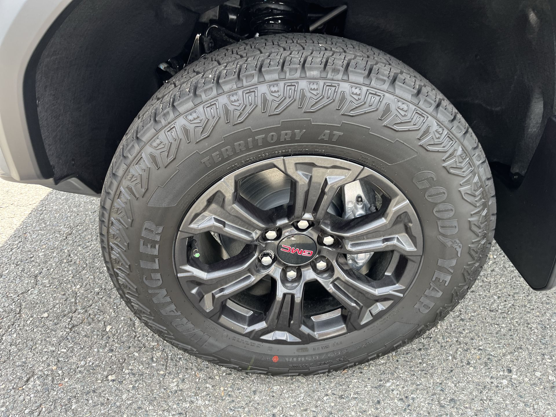 2025 GMC Canyon Elevation