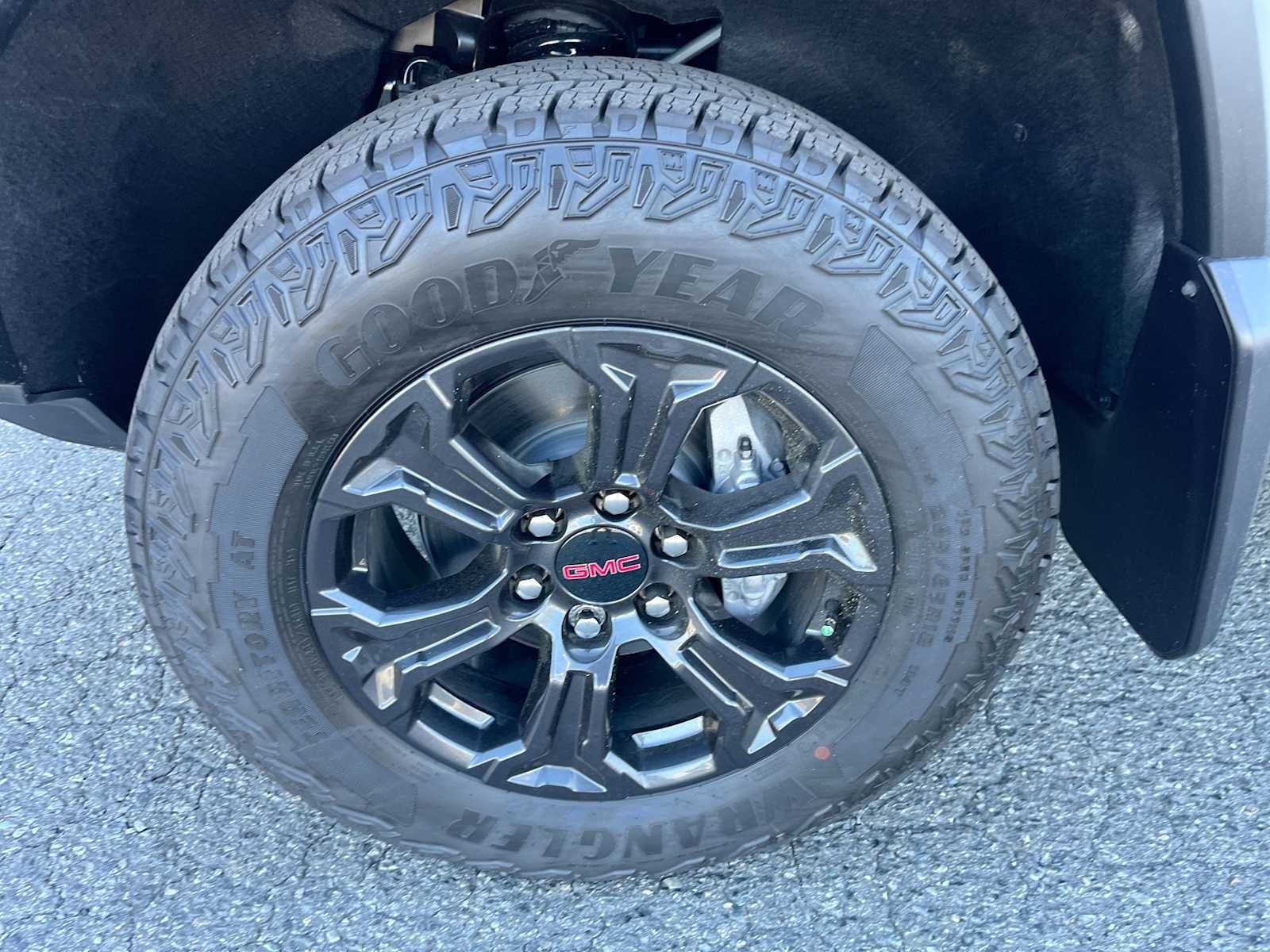 2025 GMC Canyon Elevation