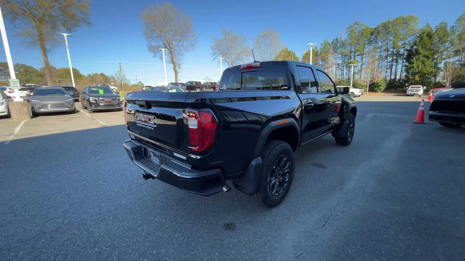 2025 GMC Canyon Elevation