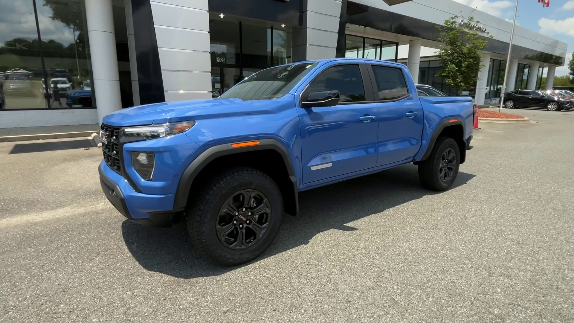 2025 GMC Canyon Elevation