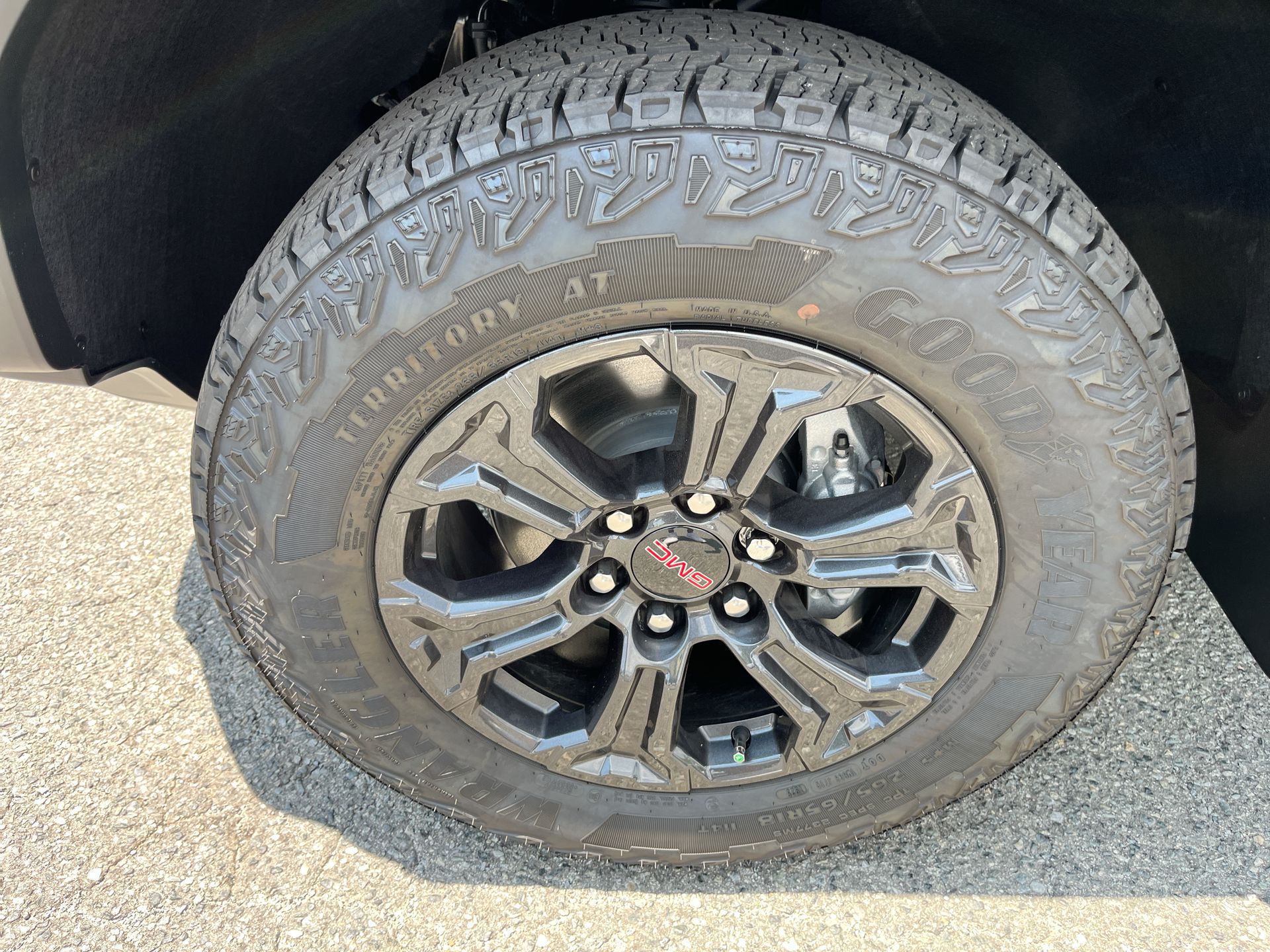 2025 GMC Canyon Elevation