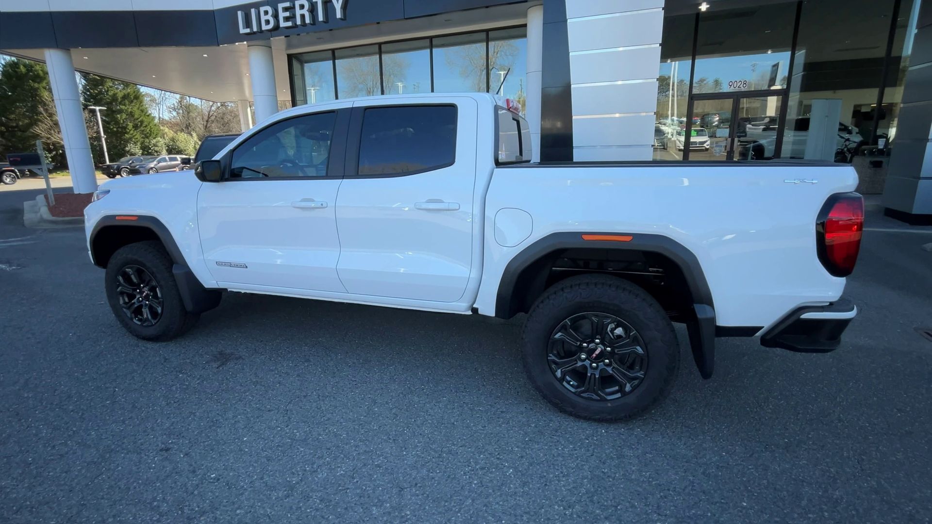 2025 GMC Canyon Elevation