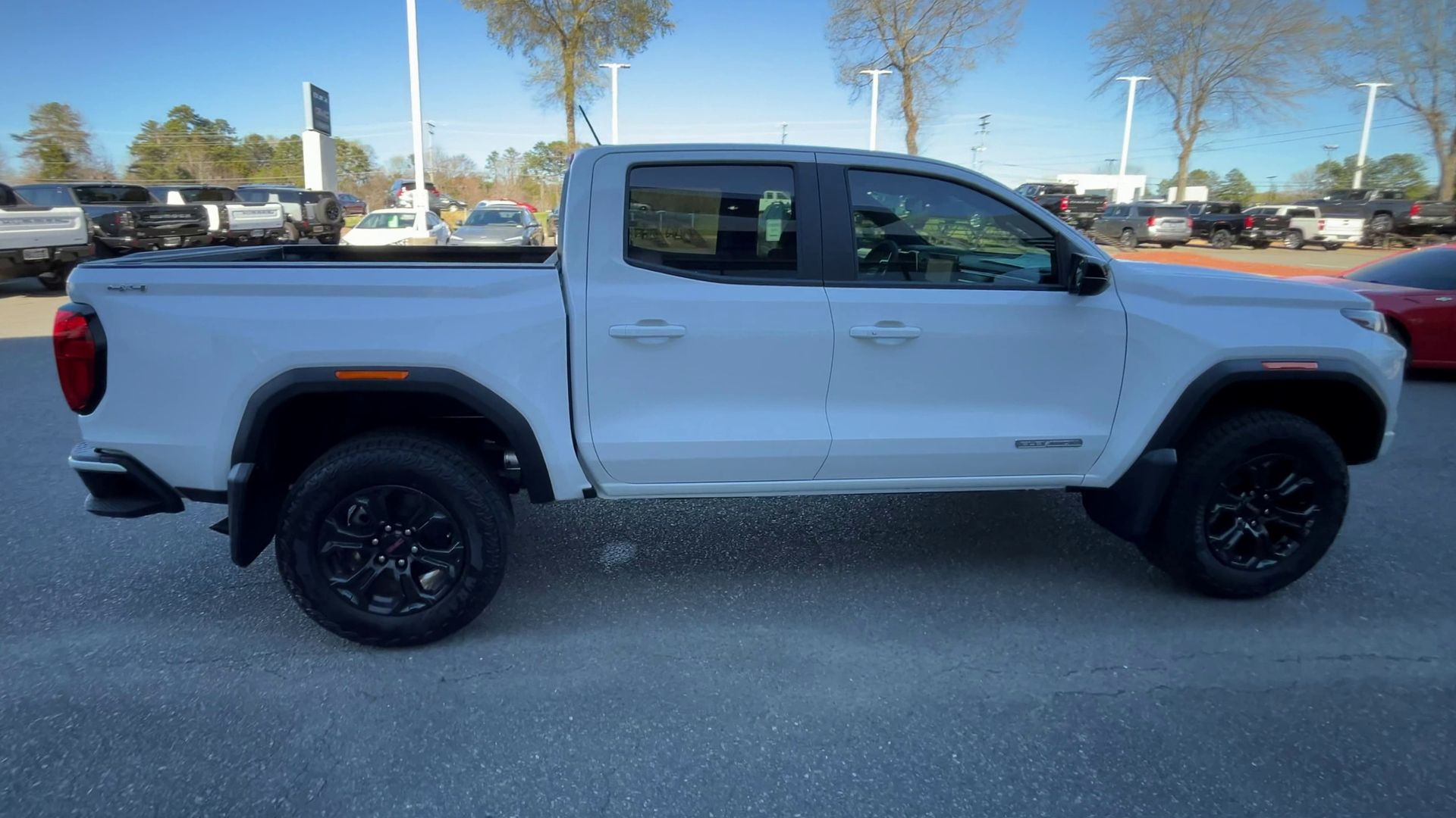 2025 GMC Canyon Elevation