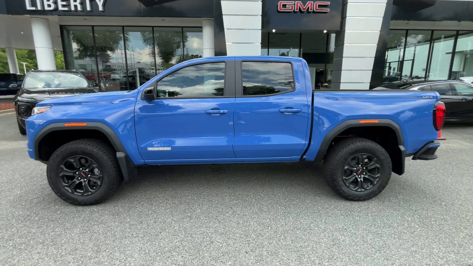 2025 GMC Canyon Elevation