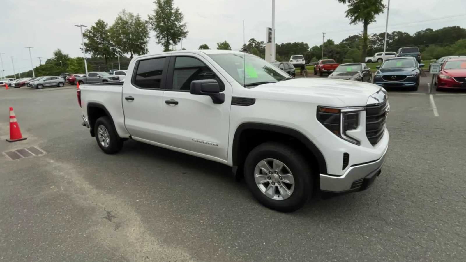 2024 GMC Sierra 1500 Pro