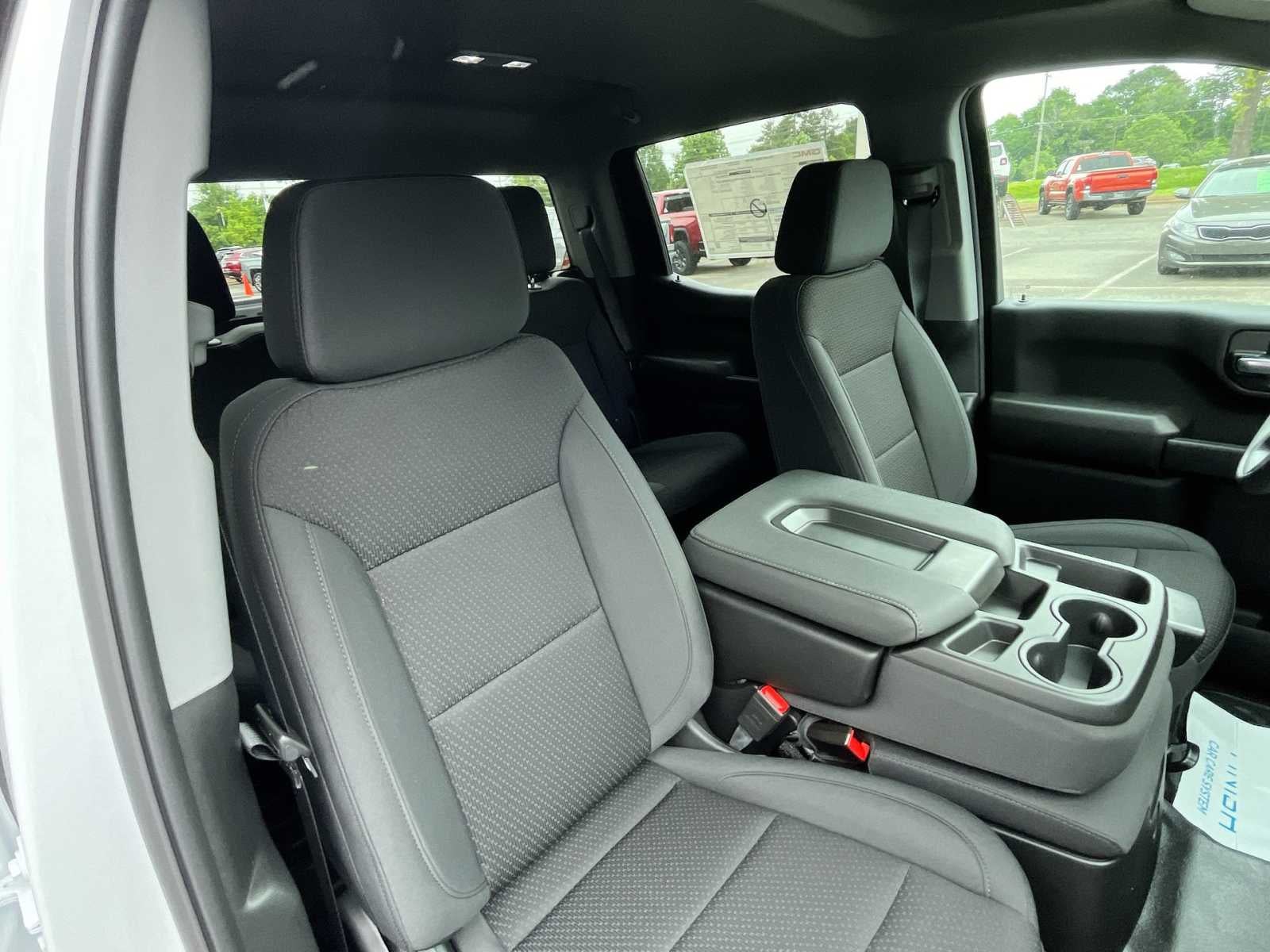 2024 GMC Sierra 1500 Pro