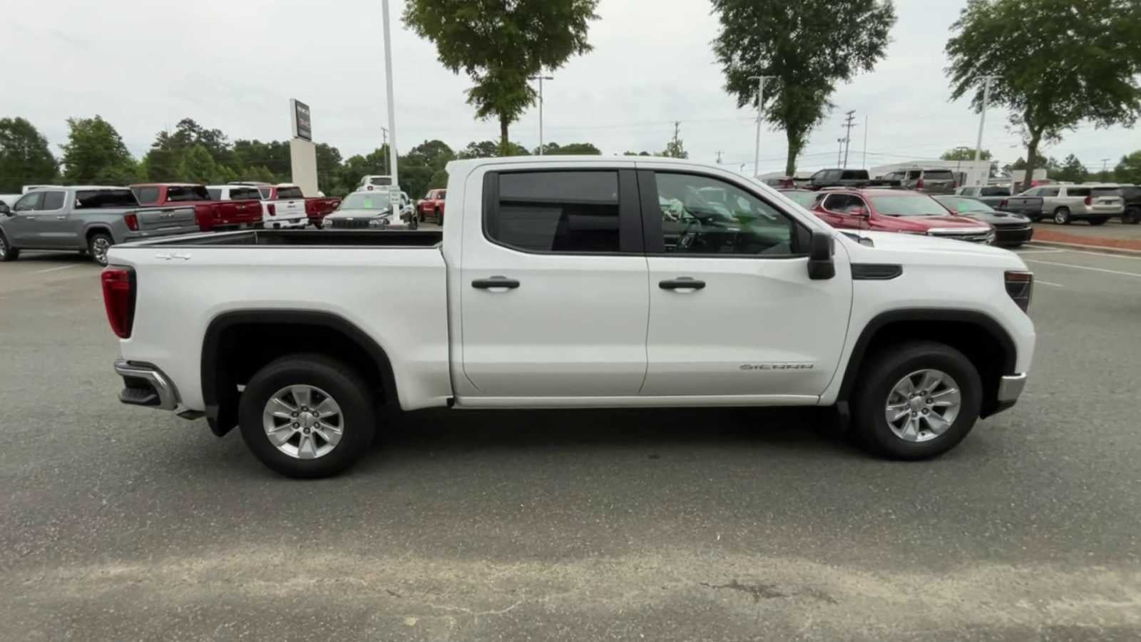 2024 GMC Sierra 1500 Pro