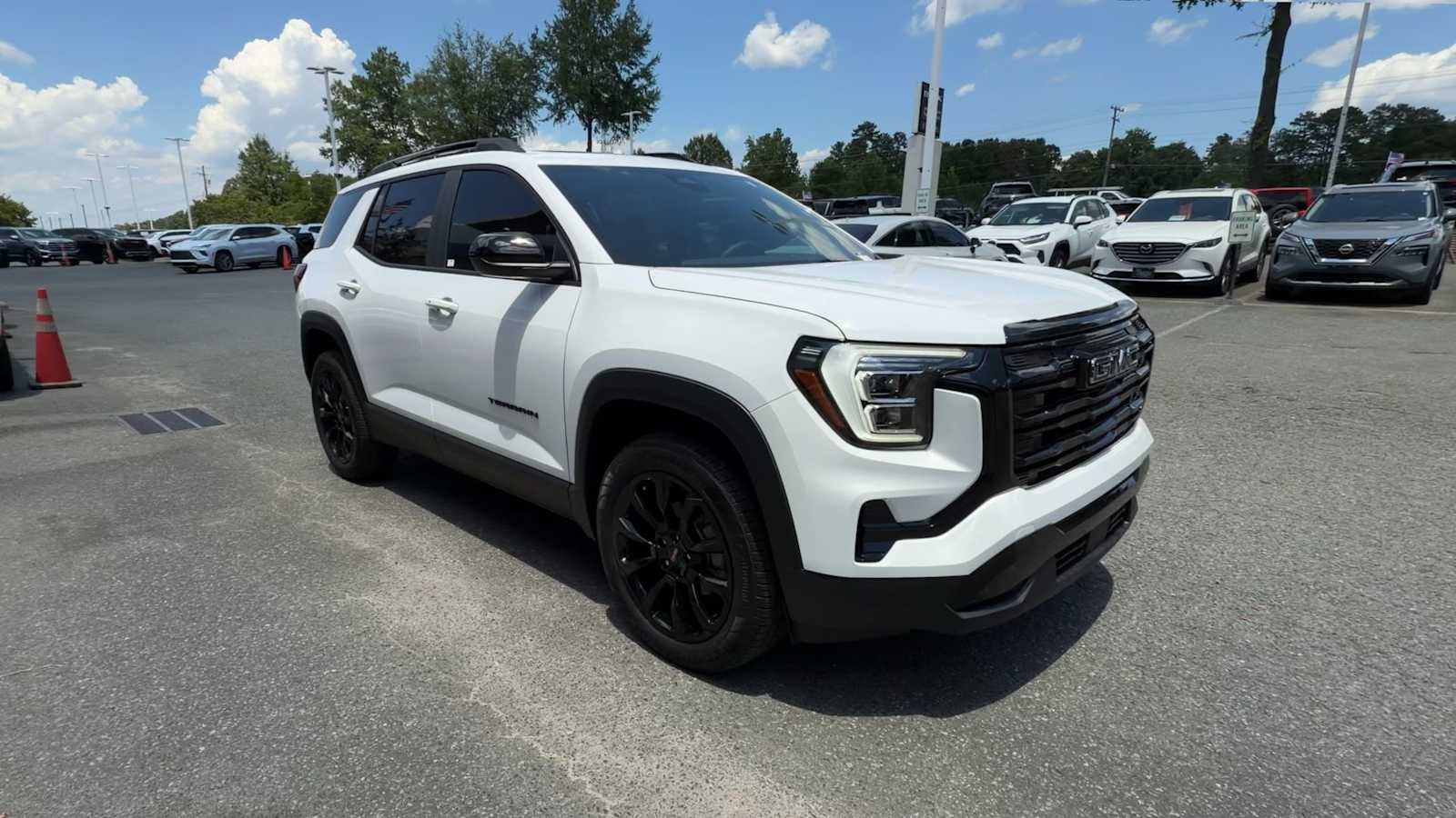2027 GMC Terrain FWD Elevation