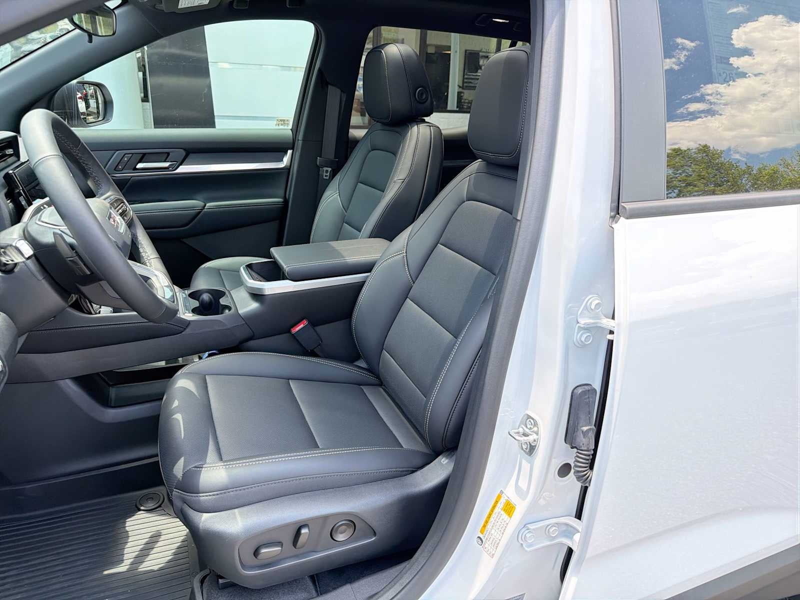 2027 GMC Terrain FWD Elevation