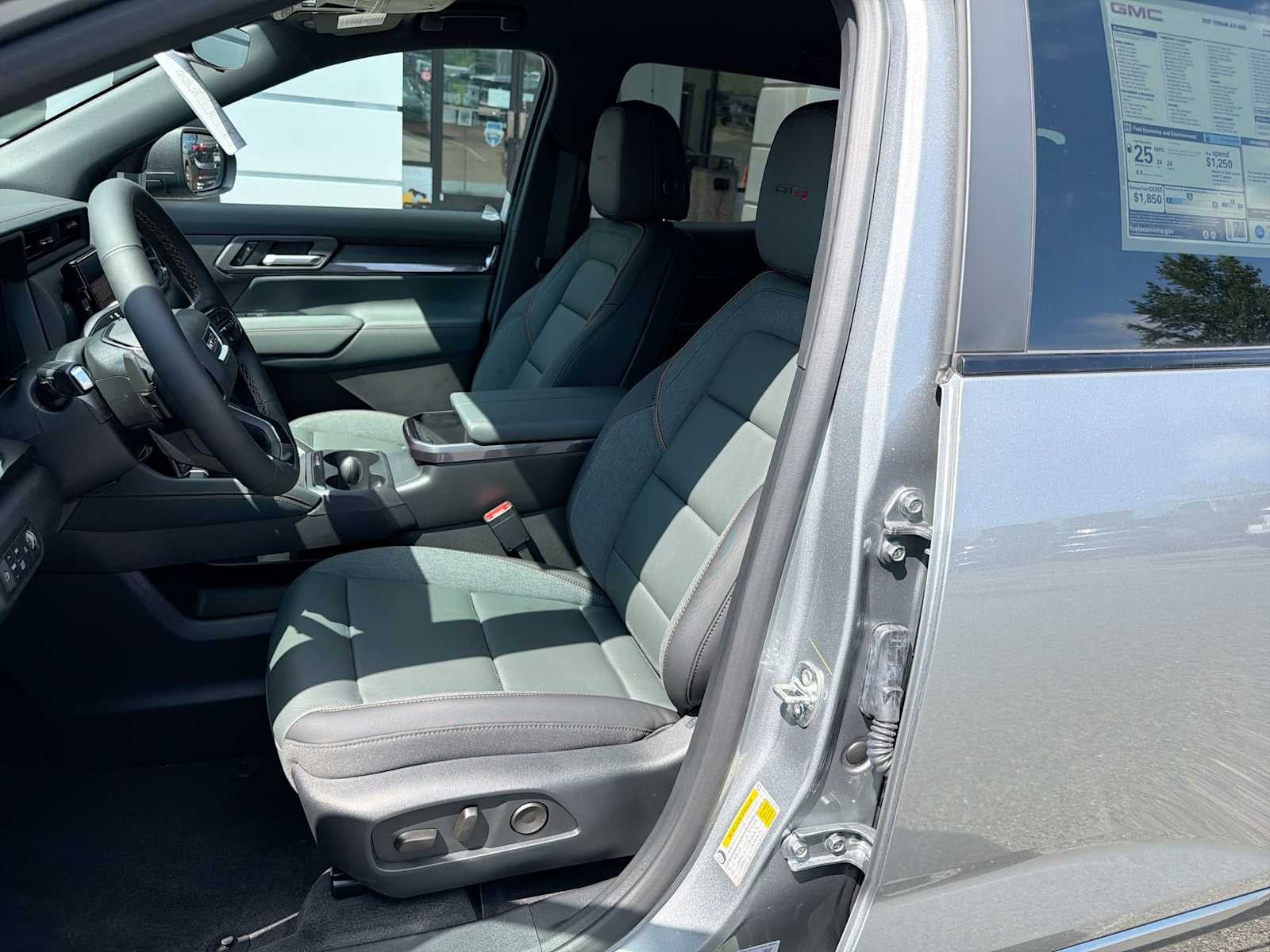 2027 GMC Terrain AT4