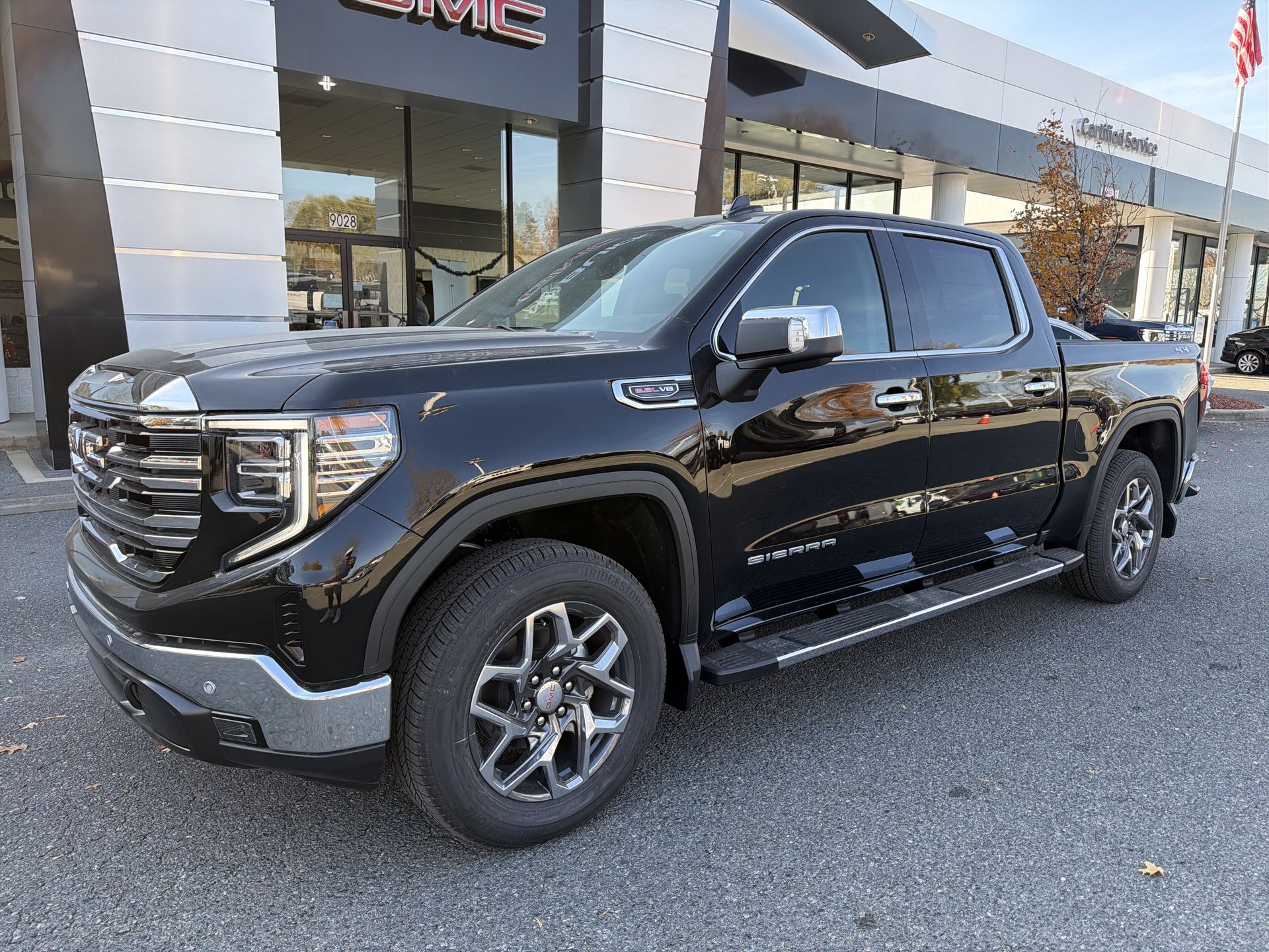 2026 GMC Sierra 1500 SLT