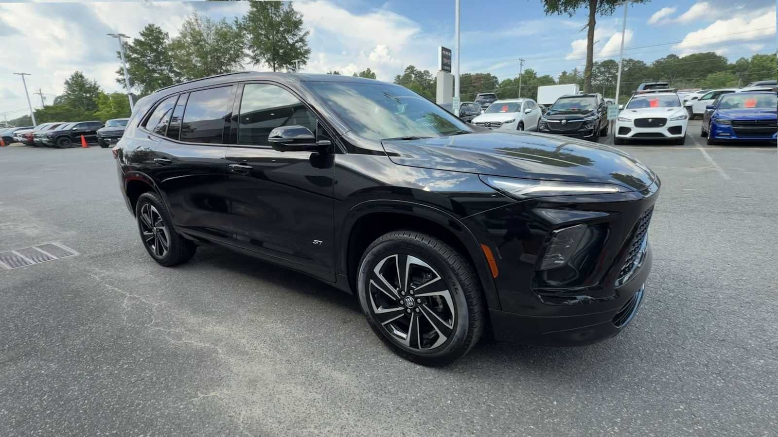 2026 Buick Enclave Sport Touring